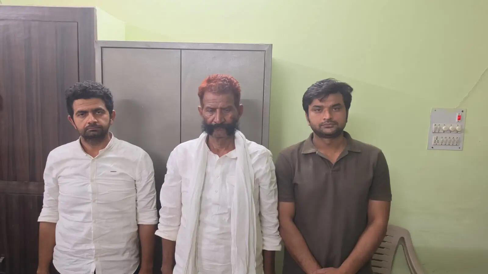 कोल्ड स्टोरेज हादसा मामले में पूर्व मंत्री अंसार समेत तीन गिरफ्तार