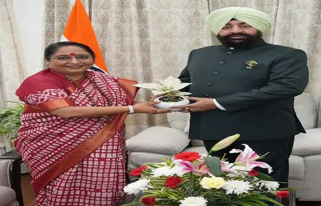 विधानसभा अध्यक्ष ने राज्यपाल से की शिष्टाचार भेंट