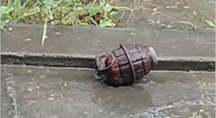 इम्फाल पश्चिम में शिजा अस्पताल के पास हैंड ग्रेनेड बरामद, जांच शुरू