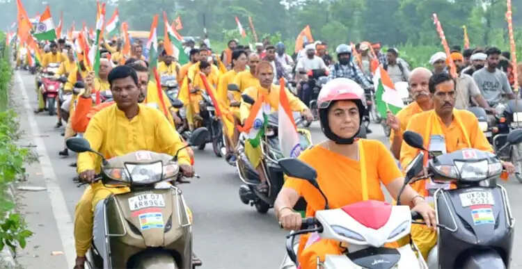 आस्था के साथ स्वच्छता और पर्यावरण संरक्षण का संदेश