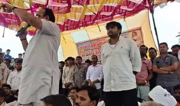 पिछोर विधायक प्रीतम लोधी के फिर बिगड़े बोल, विरोधियों पर महिलाओं को फंसाने की साजिश का आरोप