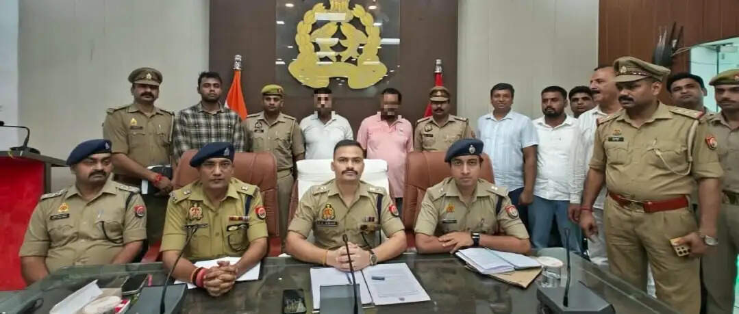 बिजनौर : मुकदमे में फंसाने की धमकी देकर वसूली करने वाले गिरोह के दो और आरोपित गिरफ्तार