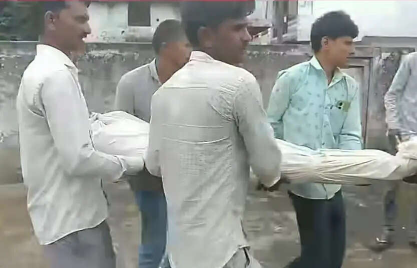 राजगढ़ः अज्ञात वाहन की टक्कर से बाइक सवार युवक की मौत