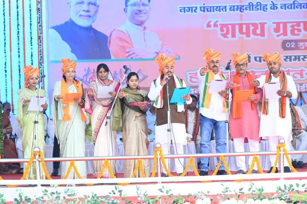 मुख्यमंत्री साय ने बम्हनीडीह के विकास की नई यात्रा का किया शुभारंभ