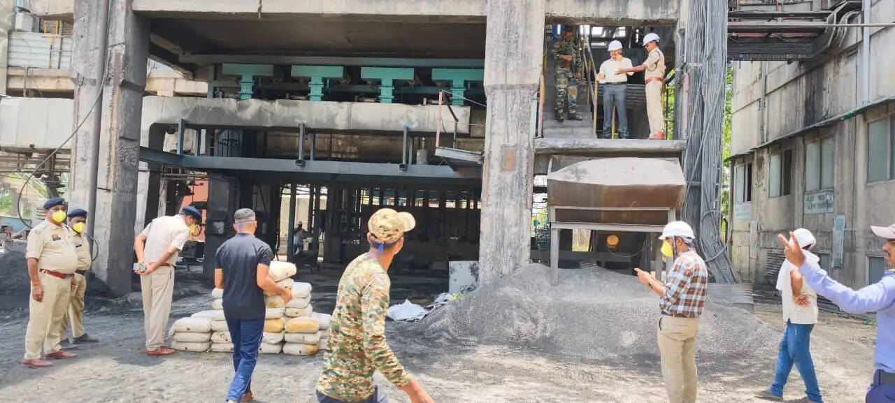 चार क्विंटल मादक पदार्थों का पुलिस व एजेंसी ने किया नष्टीकरण