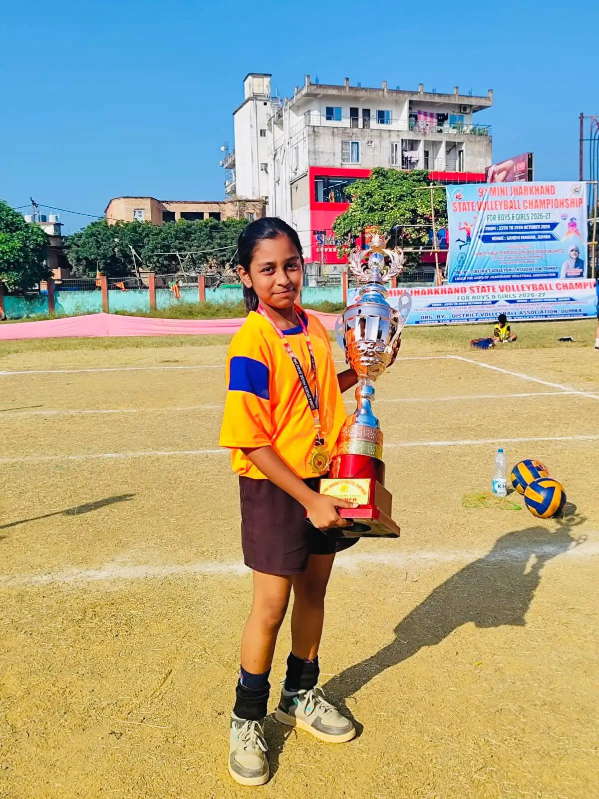 राज्यस्तरीय वॉलीबॉल चैंपियनशिप में रामगढ़ की दीक्षा ने जीता स्वर्ण पदक