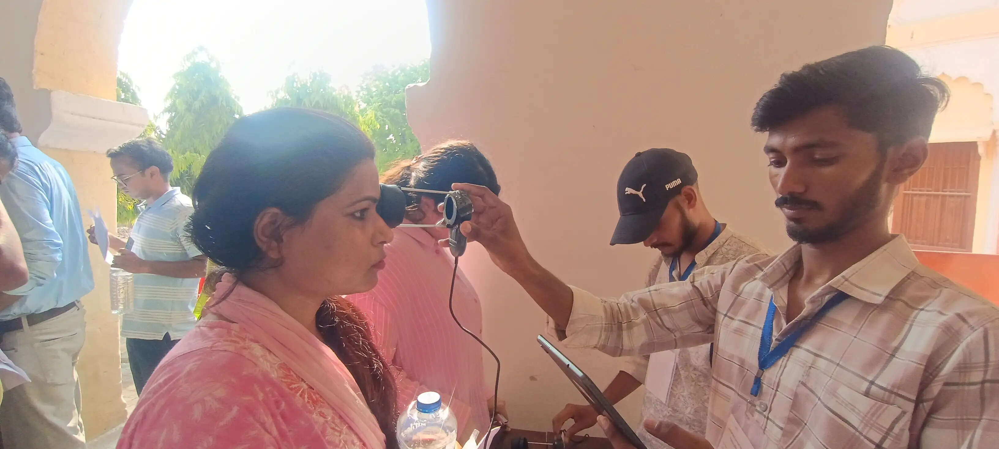 जौनपुर में बीएड प्रवेश परीक्षा शुरू, 17,144 अभ्यर्थी हुए शामिल