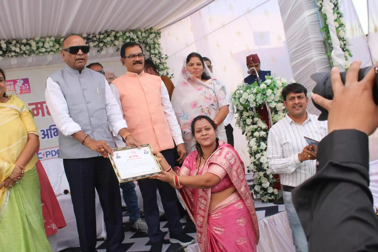 कुरूद क्षेत्र की प्रगति में निर्बाध बिजली आपूर्ति की अहम भूमिका: अजय चंद्राकर