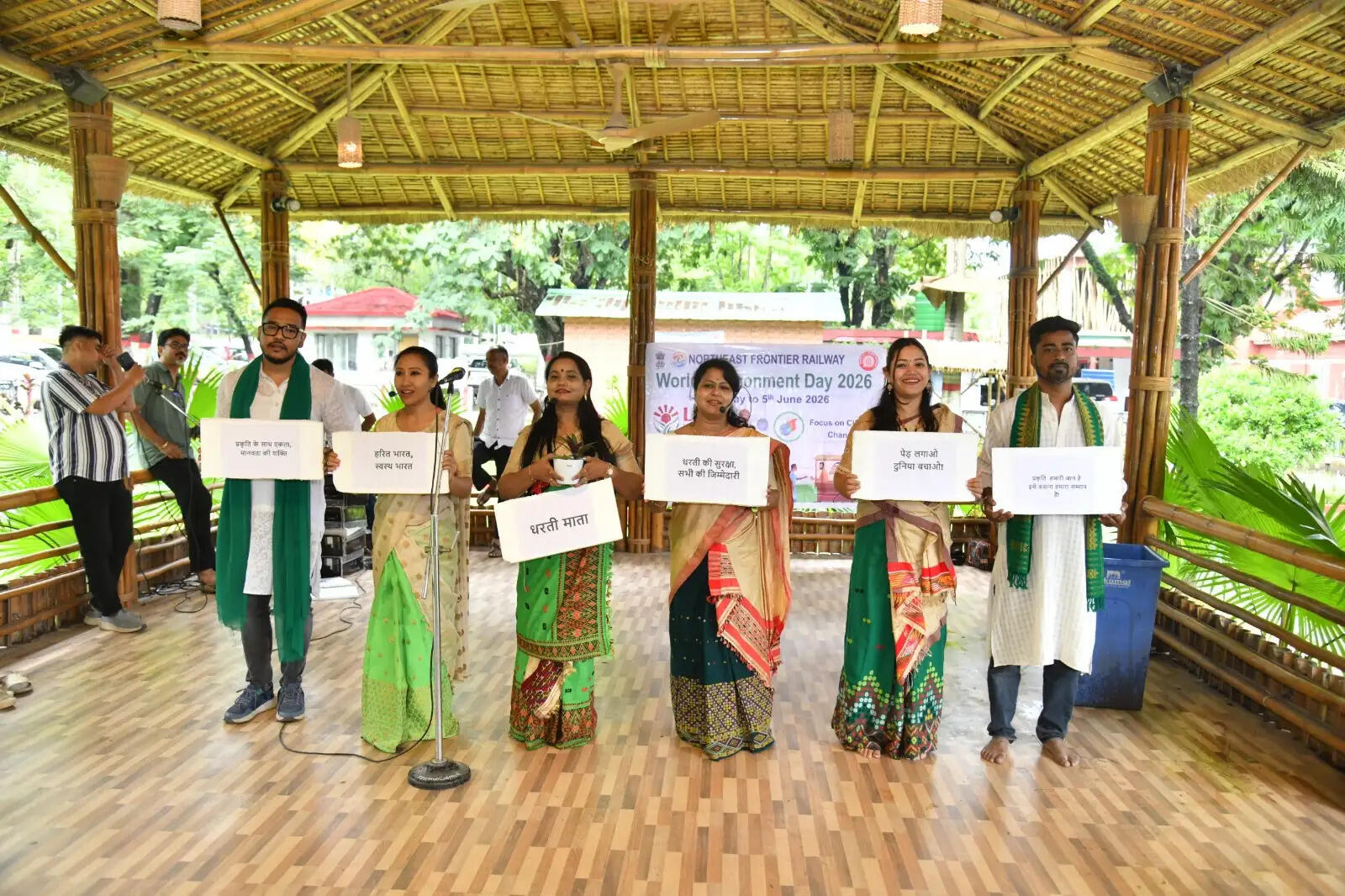 विश्व पर्यावरण दिवस पर एनएफआर का नुक्कड़ नाटक और पर्यावरण अभियान