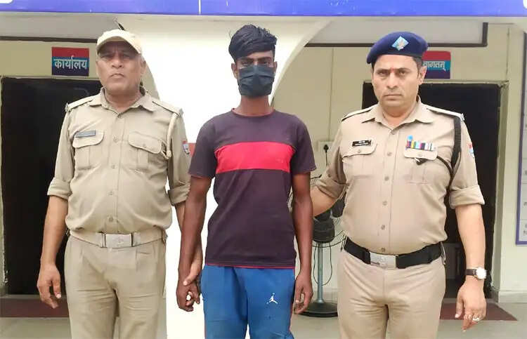 बुजुर्ग महिला पर जानलेवा हमला का आरोपित गिरफ्तार