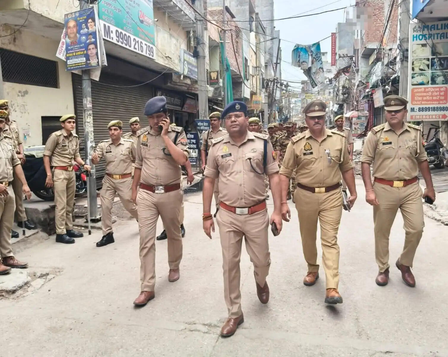 जुमे की नमाज को लेकर खोड़ा कॉलोनी छावनी में तब्दील, एक हजार जवान तैनात