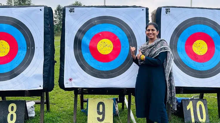 पूर्वोत्तर में खेल प्रतिभाओं को मिलेगा नया मंच, रक्षा खडसे ने साई और नॉर्थ ईस्ट यूनिवर्सिटी का किया दौरा