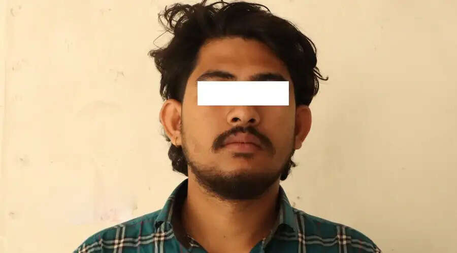 चार हजार लोगों के ई-वालेट ऐप हैक कर 01 करोड़ रुपये चुराने वाला 22 वर्षीय युवक गिरफ्तार