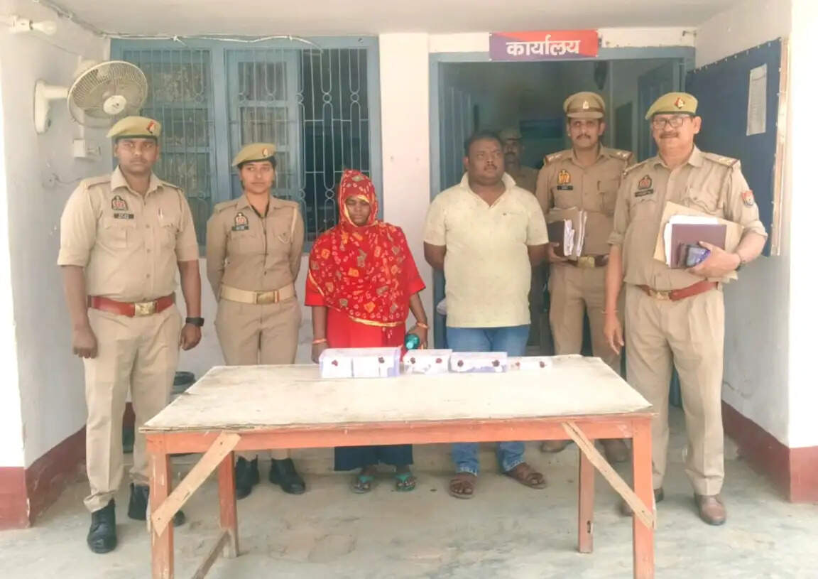 स्मैक तस्करी में एक बाल अपचारी सहित तीन गिरफ्तार