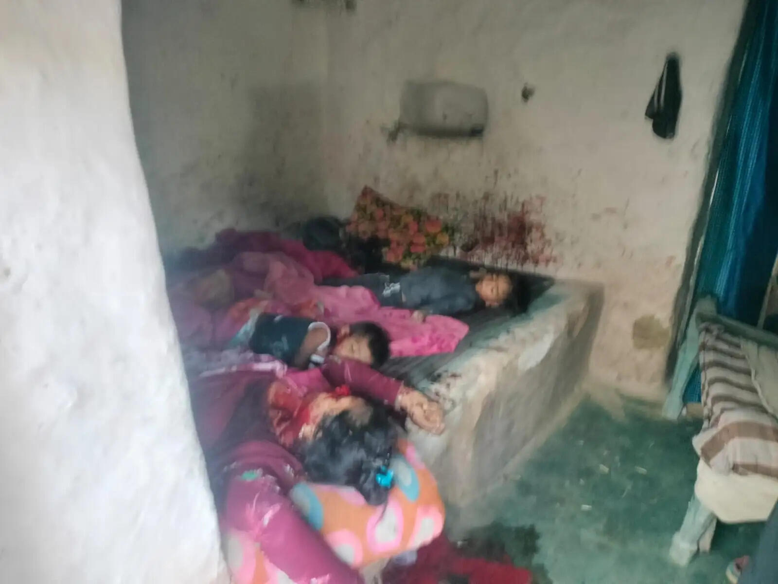 दमोह के कबीरपुर में चार हत्याओं से दहशत, पत्नी और तीन बच्चों की हत्या का आरोप