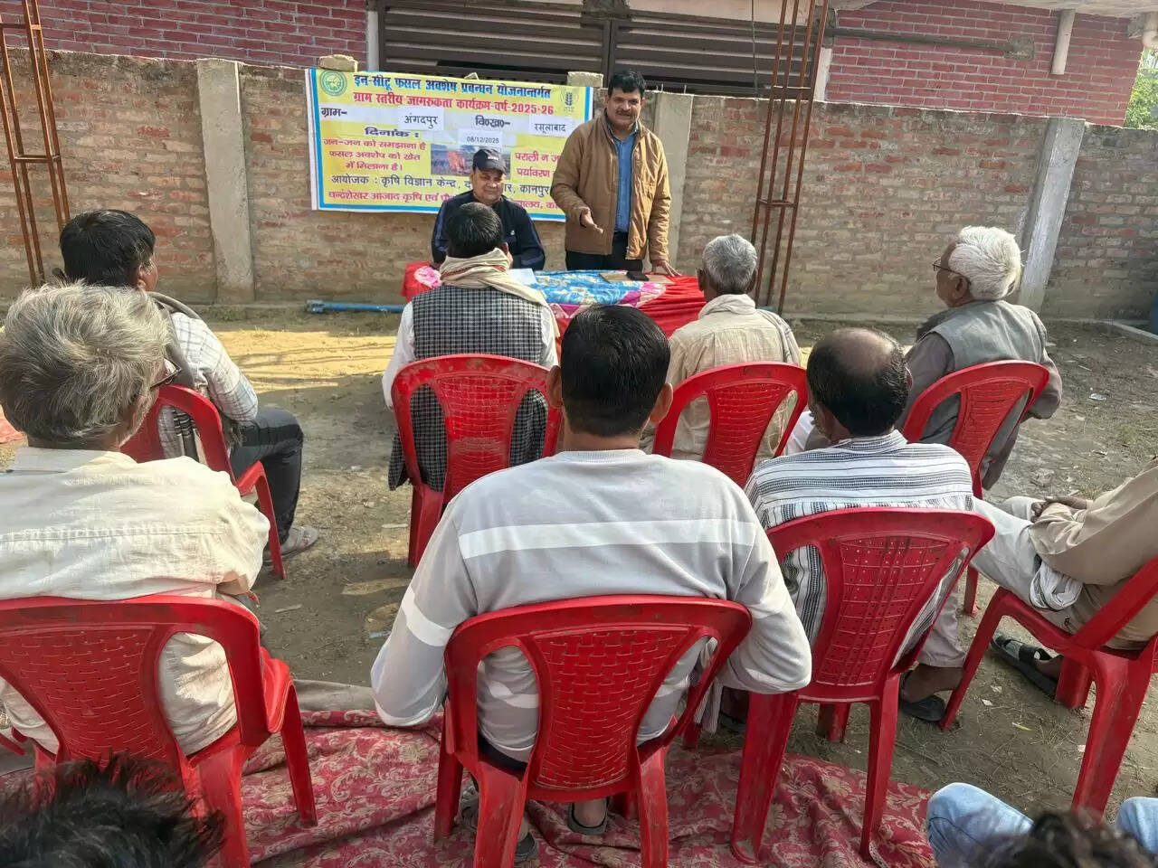 रोटावेटर, सुपर व स्मार्ट सीडर जैसी कृषि मशीनों का उपयोग कर पराली प्रबंधन को बनाये आसान : मृदा वैज्ञानिक