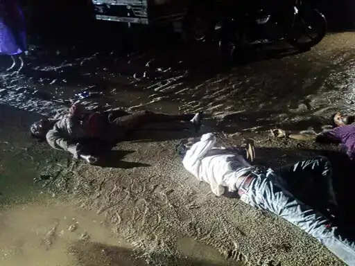 कोरबा के कटघोरा में दो मोटरसाइकिलों की टक्कर, तीन घायल, दो गंभीर
