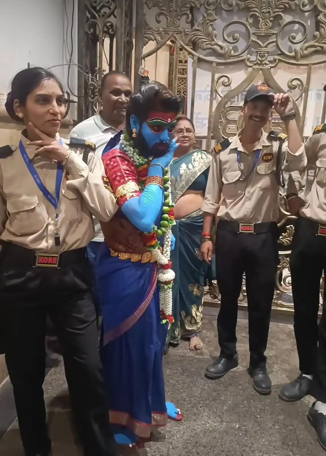 उज्जैनः फिल्म पुष्पा के गेटअप में मंदिर में घुसे युवक को लोग समझे थे अल्लू अर्जुन
