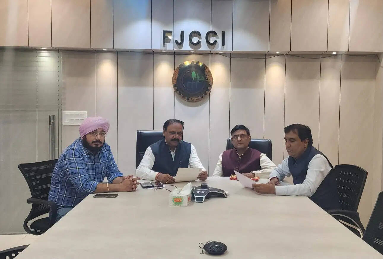 चेंबर ने परिवहन सचिव को पत्र लिखकर की बस के परमिट प्रक्रिया को सरल बनाने की मांग