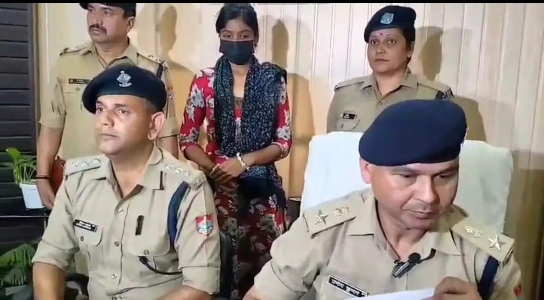प्रॉपर्टी विवाद में भाई की कराई थी हत्या, शार्प शूटर की प्रेमिका भी गिरफ्तार