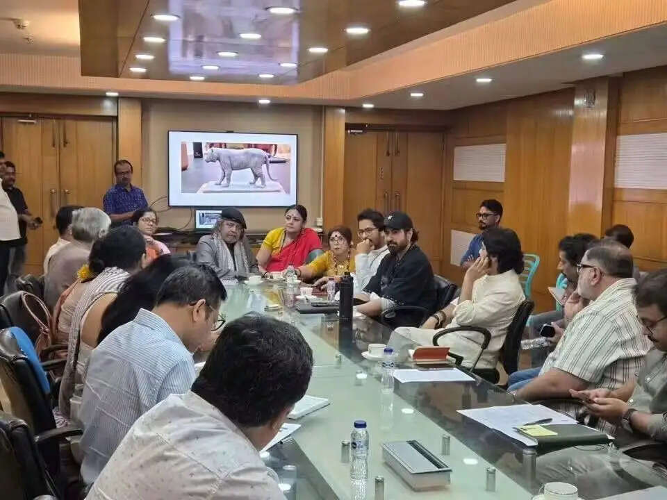 नंदन में कोलकाता फिल्म महोत्सव के आयोजन को लेकर बैठक आयोजित