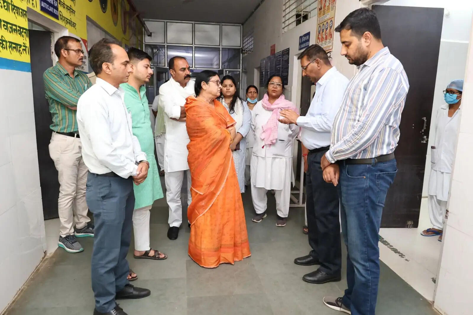 राज्य महिला आयोग सदस्य ने किया आंगनवाड़ी केंद्रों का निरीक्षण, बच्चों के पोषण और व्यवस्थाओं का लिया जायजा