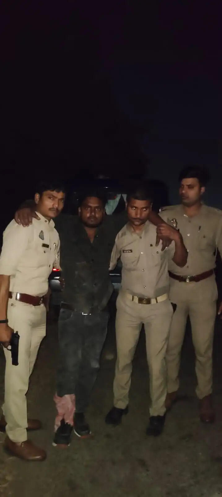जौनपुर पुलिस ने मुठभेड़ में घायल एक बदमाश को किया गिरफ्तार, दूसरा फरार
