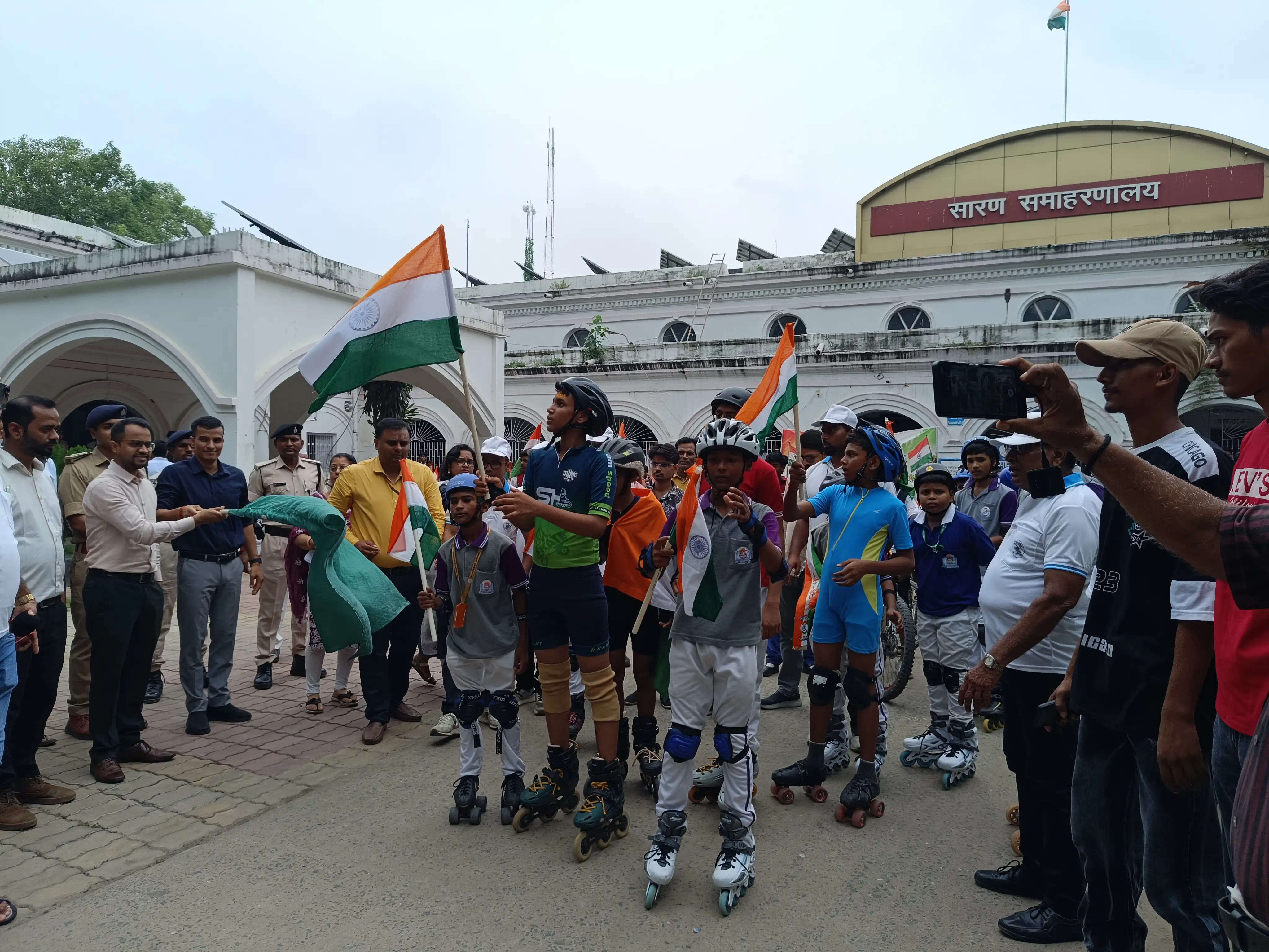 सारण में हर घर तिरंगा अभियान के तहत तिरंगा साइकिल रैली का किया गया आयोजन