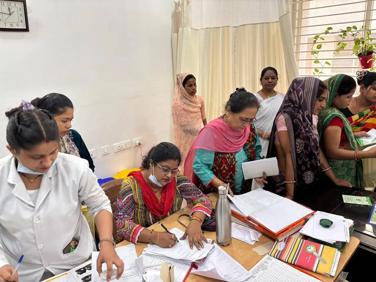 राजगढ़ः 10 स्वास्थ्य संस्थाओं में गर्भवती महिलाओं की जांच