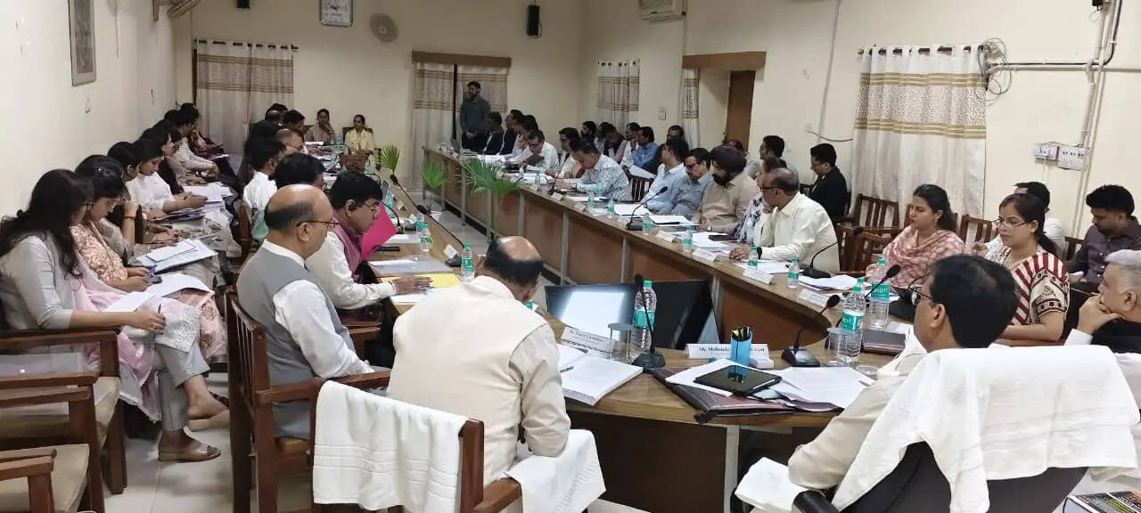 राजस्थान उच्च न्यायालय के न्यायाधिपति के मुख्य आतिथ्य में न्यायिक अधिकारियों का सेमिनार आयोजित
