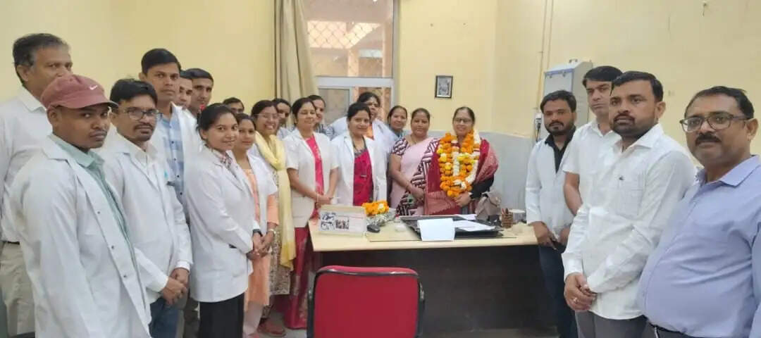 प्रोफेसर नीलिमा बनी संजीवनी आयुर्वेद हॉस्पिटल की अधीक्षक