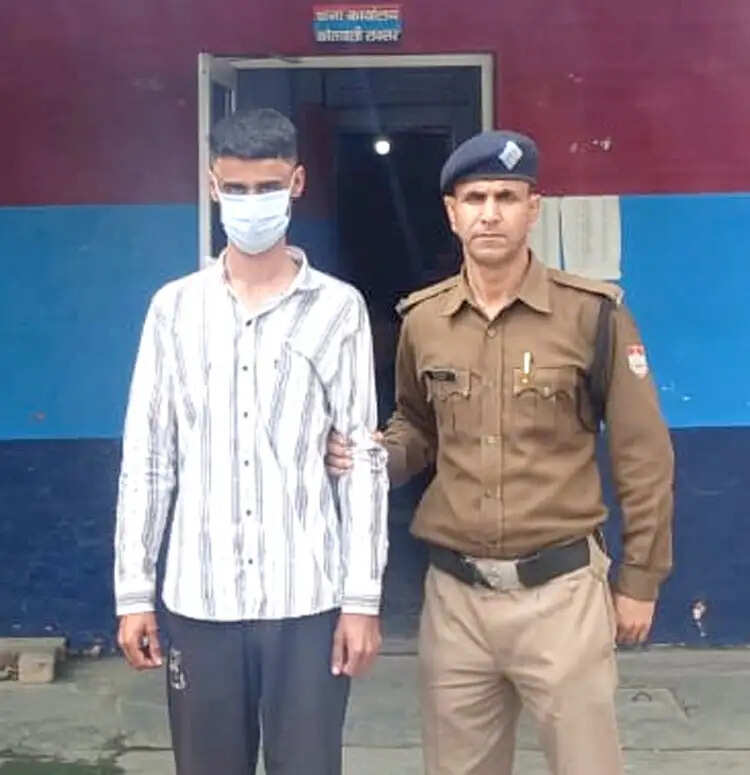 हुक्का गैंग का एक और आरोपित गिरफ्तार