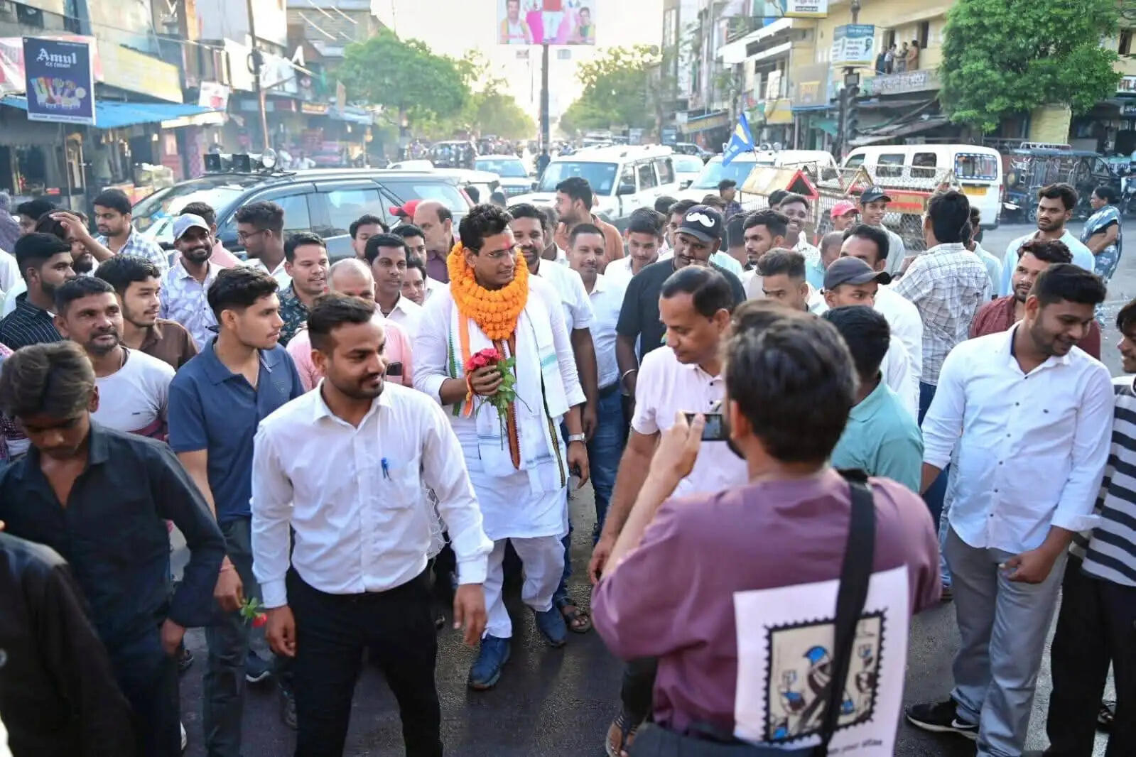 जांजगीर-चांपा में भिलाई विधायक देवेंद्र यादव का स्वागत, यादव समाज के साथ की अहम चर्चा