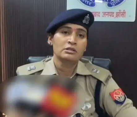 अधिवक्ताओं के प्रदर्शन दौरान पुलिसकर्मियों से मारपीट, मोबाइल लूटने का आरोप; चार अधिवक्ता नामजद