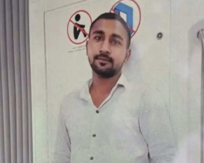 गाजियाबाद में साइड के लिए बाइक का हॉर्न बजाने के विवाद में युवक की गोली मार कर हत्या