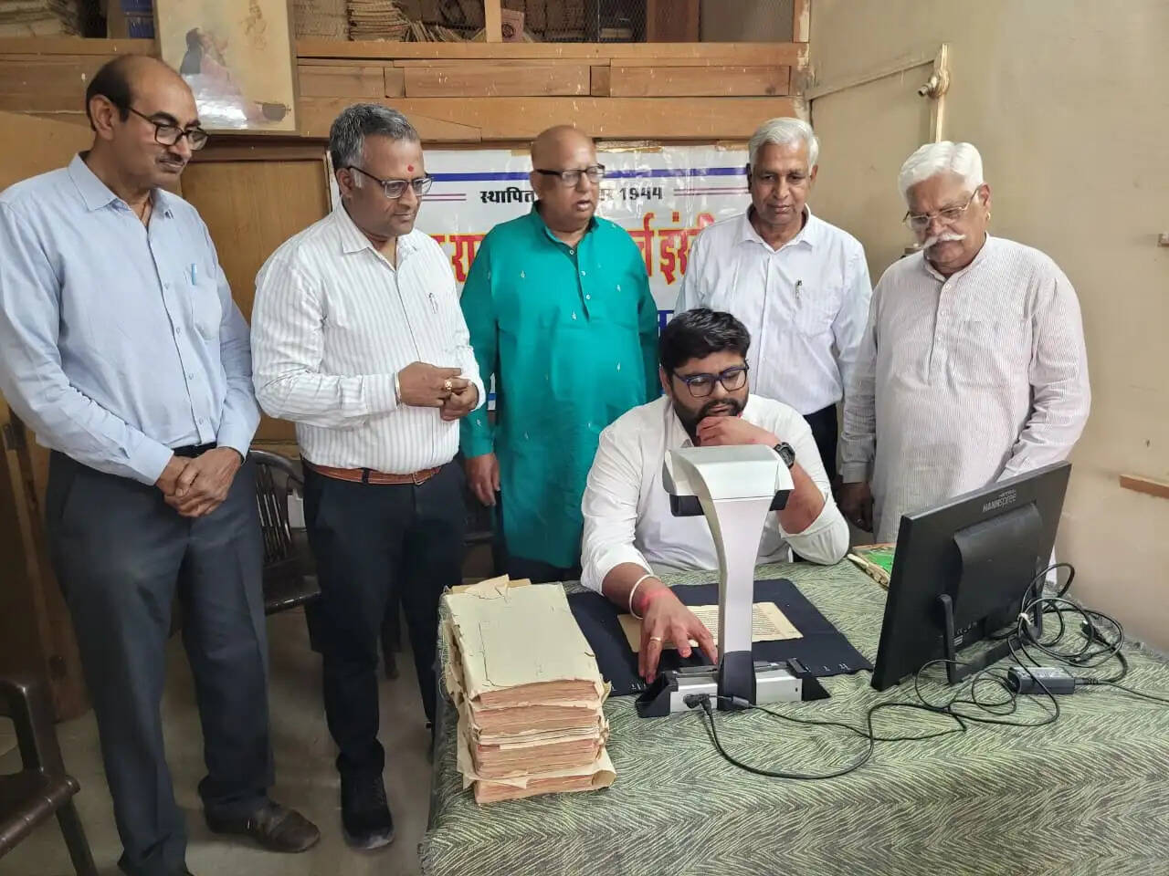 संरक्षित होंगी सैंकड़ों वर्ष पुरानी पांडुलिपियां