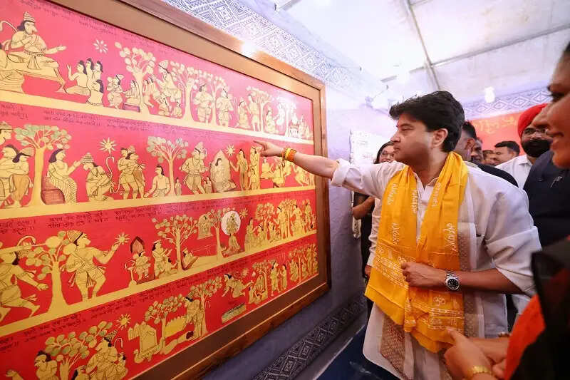 संस्कृति और पर्यटन की नई पहचान गढ़ रहा है ऐतिहासिक नगर चंदेरी : ज्योतिरादित्य सिंधिया