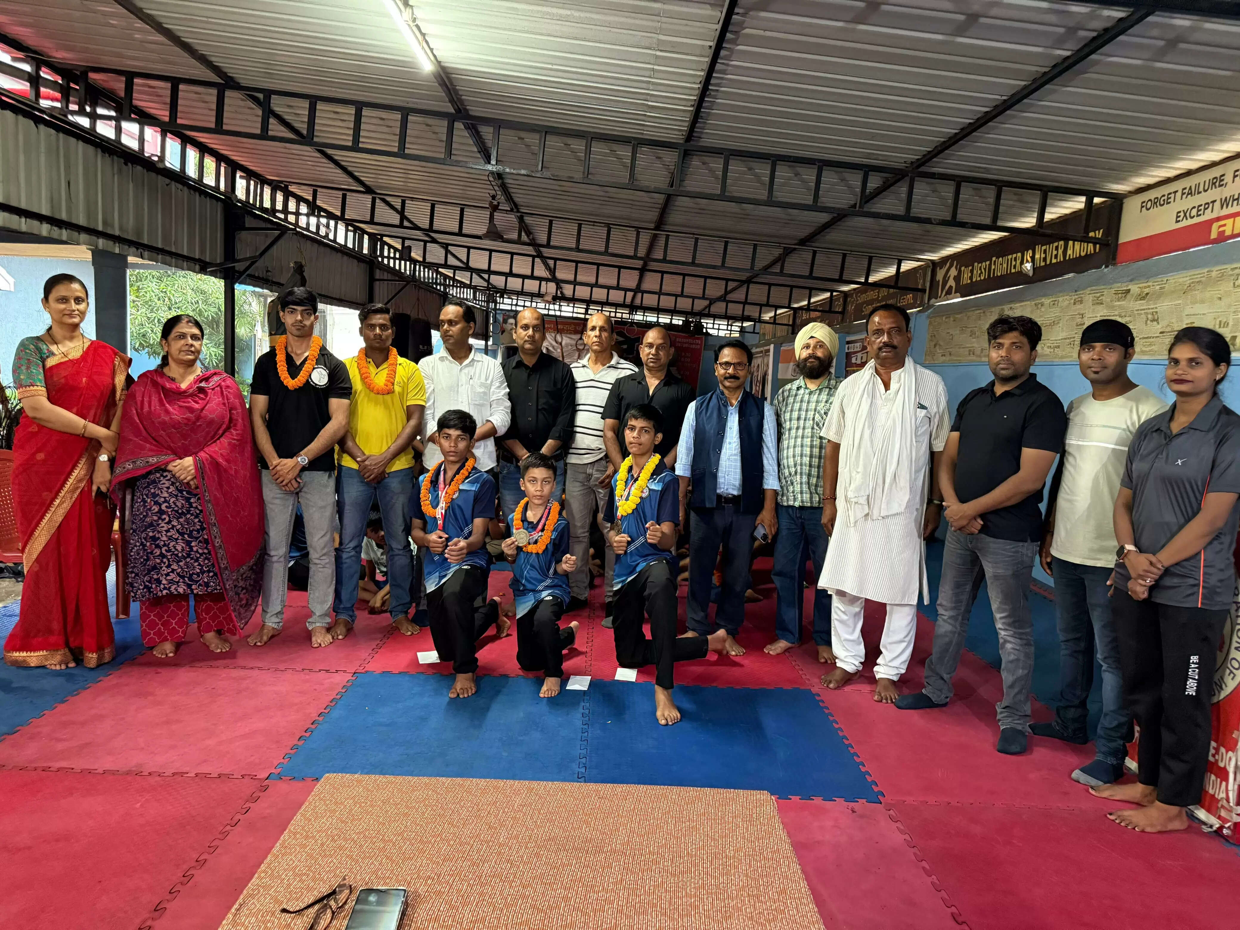 राष्ट्रीय स्तर पर रामगढ़ के कराटे खिलाड़ियों ने दिखाया जलवा, जीते 3 गोल्ड मेडल