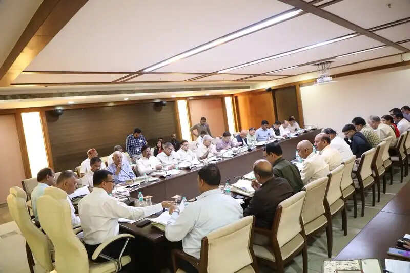 अकादमी की पुस्तकों के माध्यम से विद्यार्थियों तक पहुंच रही है भारतीय ज्ञान परंपरा : मंत्री परमार