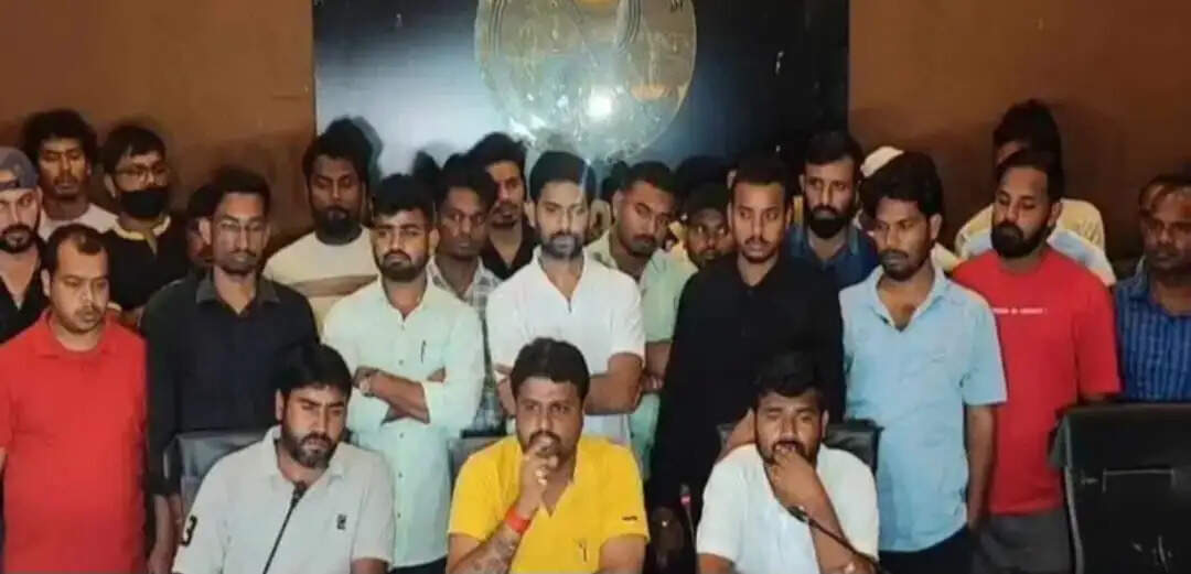 छात्रों ने सरकार पर लगाया वादाखिलाफी का आरोप, 21 को सभी जिलों में सरकार का फूंकेंगे पुतला