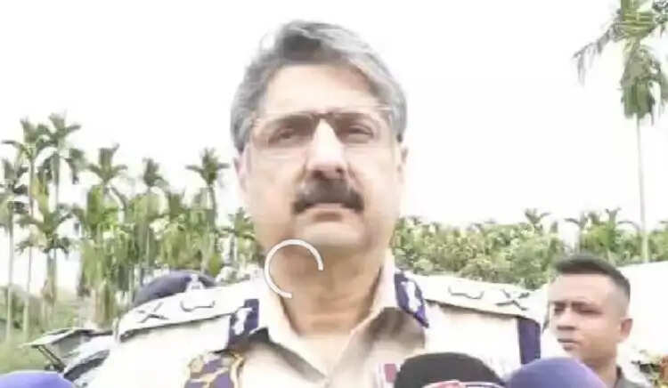 जागुन में पुलिस कमांडो कैंप पर हुए हमले के बाद डीजीपी ने लिया जायजा