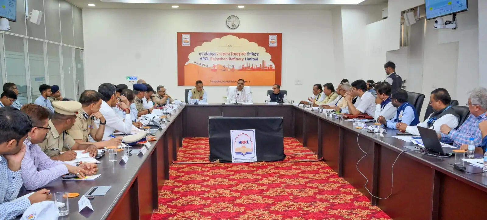 पचपदरा रिफाइनरी का मुख्यमंत्री ने किया निरीक्षण