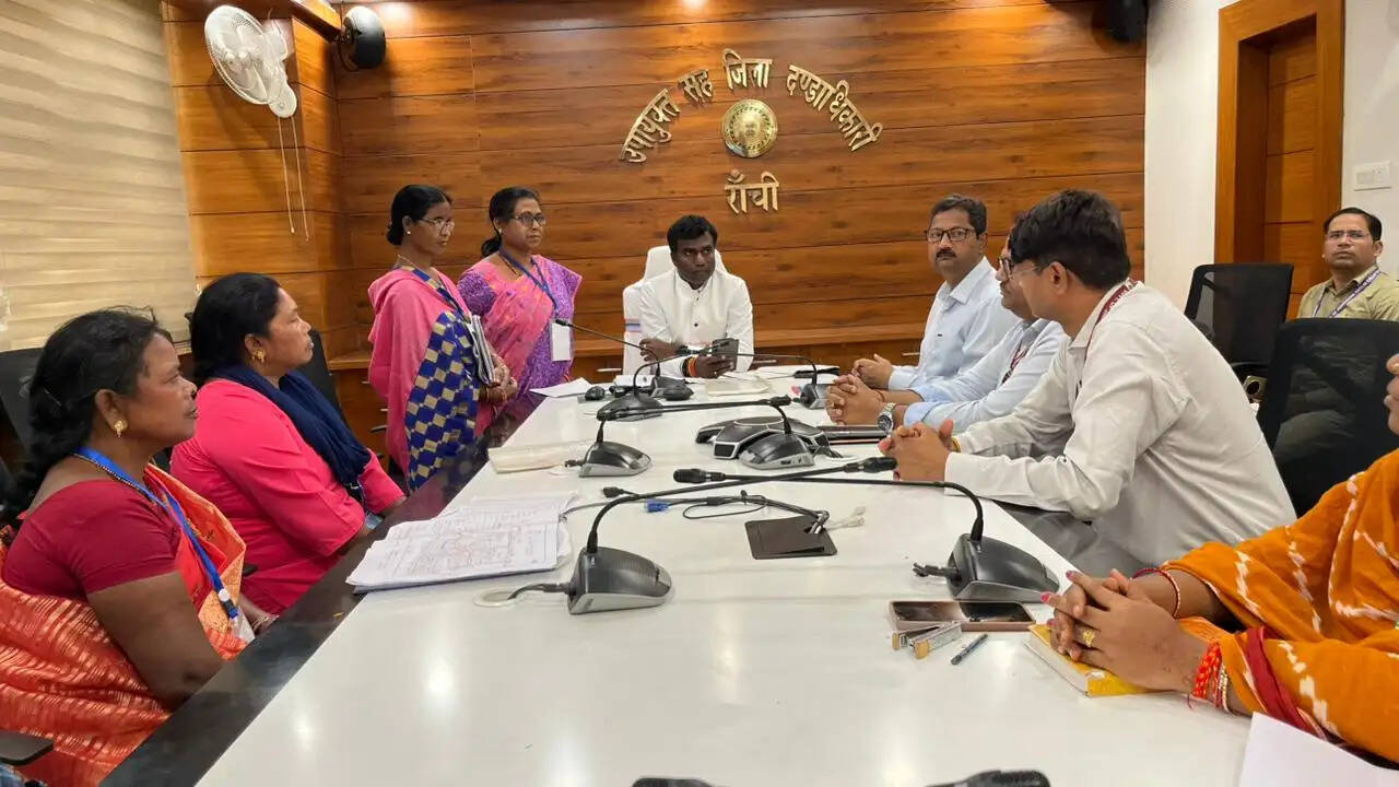 एसआईआर पर भारत निर्वाचन आयोग के निर्देशों का करें अक्षरशः पालन : भजन्त्री