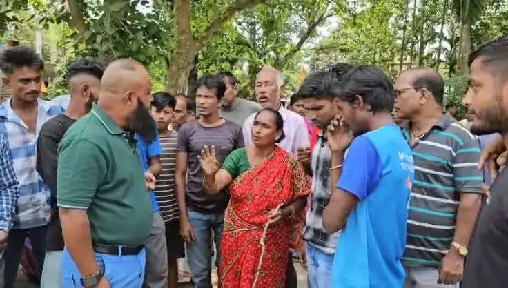 ब्राउन शुगर खरीदने आए तीन युवक पकड़े गए