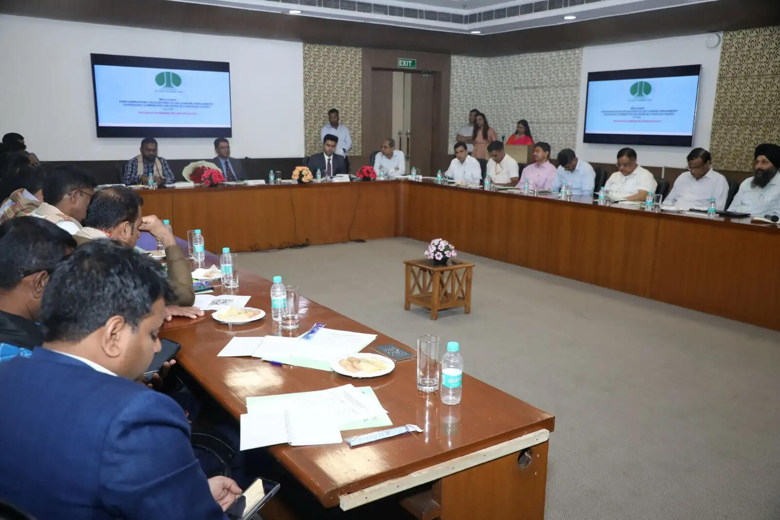 श्रीलंकाई प्रतिनिधिमंडल ने एनडीएमसी का किया दौरा, कई नागरिक केंद्रित सेवाओं का लिया जायजा