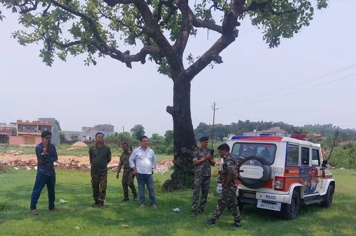 खनन विभाग ने रामगढ़ में 5000 सीएफटी बालू किया जब्त