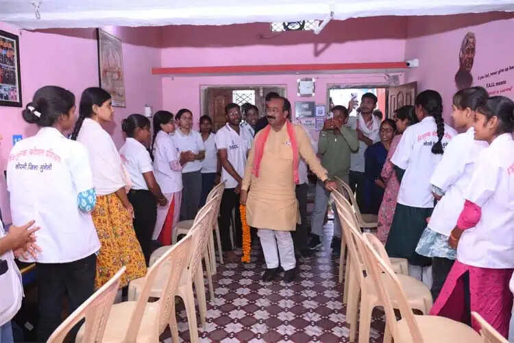 शिक्षा के साथ कौशल विकास से बढ़ता है आत्मविश्वास : अरुण साव