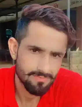 ट्रांसफार्मर से तेल चोरी करते समय लगा था करंट, दोस्त कार में शव छोडक़र भागा