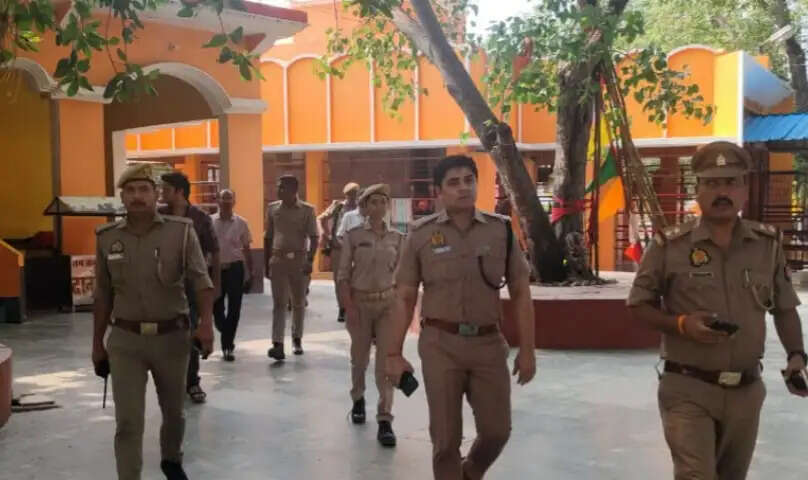 श्रावण के प्रथम सोमवार से पहले गौरी शंकर धाम की सुरक्षा व्यवस्था का निरीक्षण, अधिकारियों ने दिए आवश्यक निर्देश