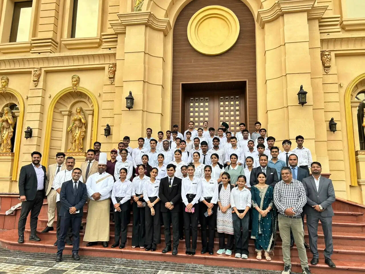 व्यावहारिक प्रशिक्षण से बढ़ता है विद्यार्थियों का आत्मविश्वास और रोजगारपरक कौशल : प्रो. विनय कुमार पाठक